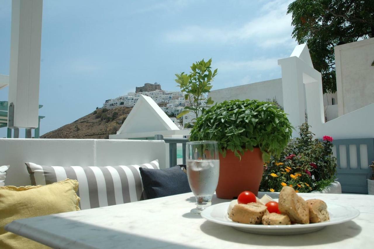 Kalypso House Villa Pera Gyalos Exteriör bild